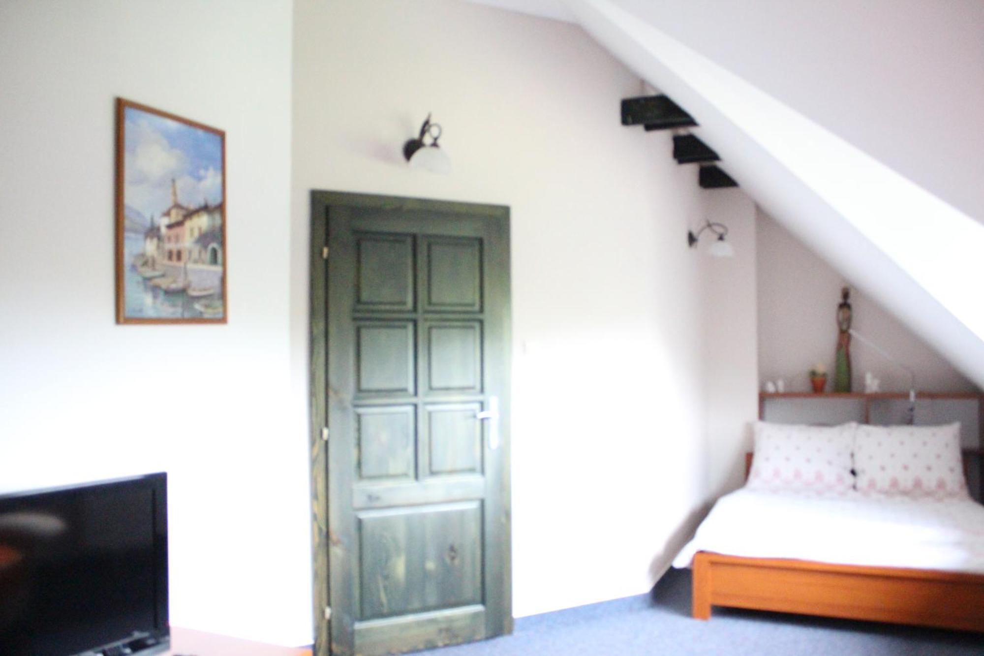 Privat Pri Hradbach Apartment Levoca Phòng bức ảnh
